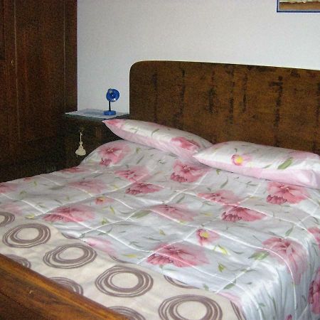 Casa Dina Bed & Breakfast Terontola ภายนอก รูปภาพ