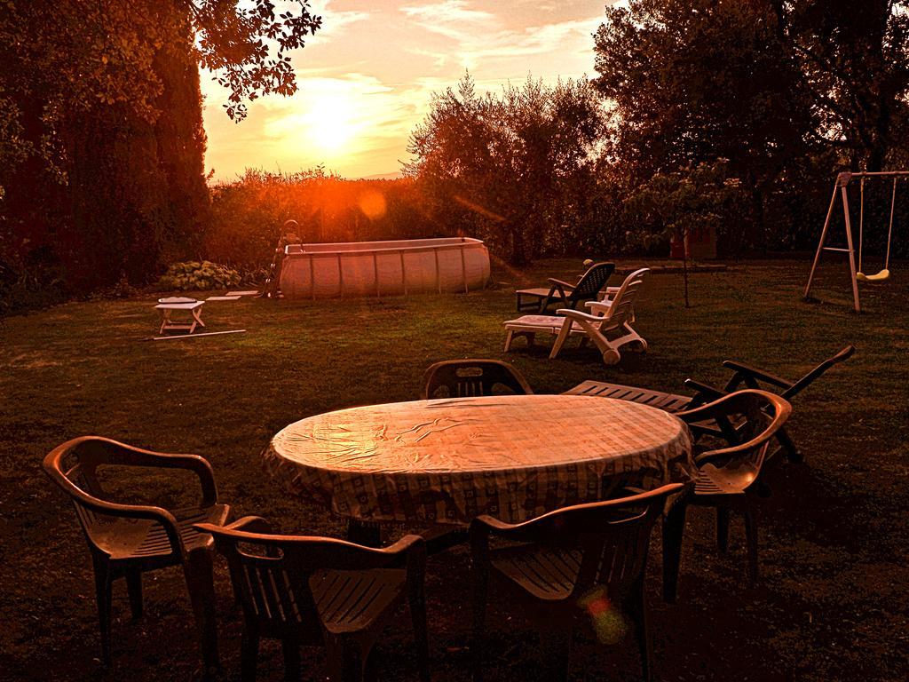 Casa Dina Bed & Breakfast Terontola ภายนอก รูปภาพ
