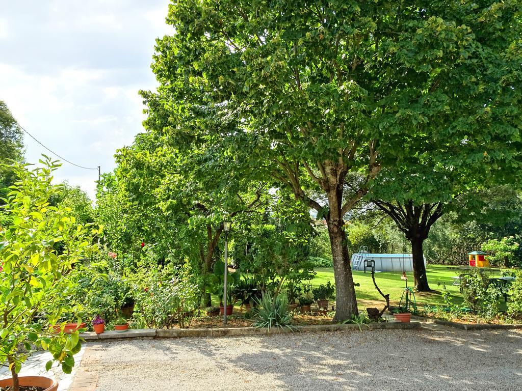 Casa Dina Bed & Breakfast Terontola ภายนอก รูปภาพ