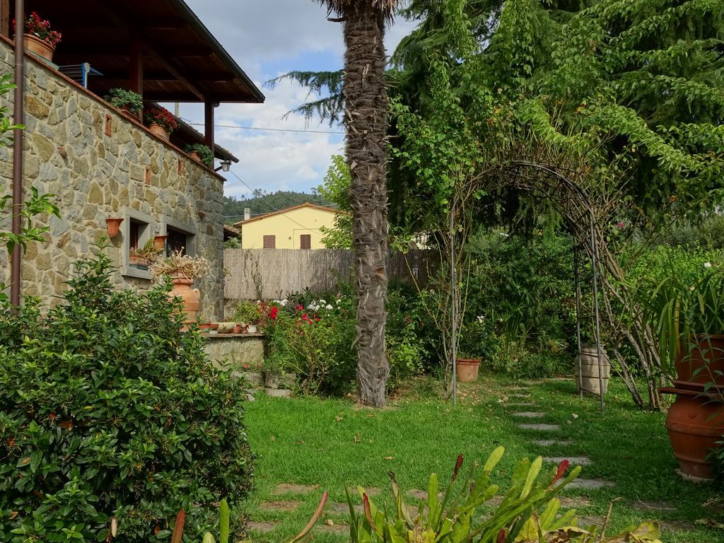 Casa Dina Bed & Breakfast Terontola ภายนอก รูปภาพ